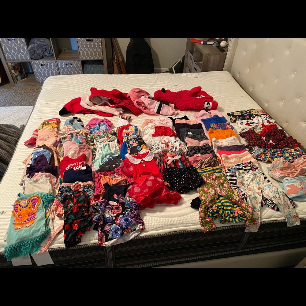 Lot of 12 month girl clothes. Few 6-9 months